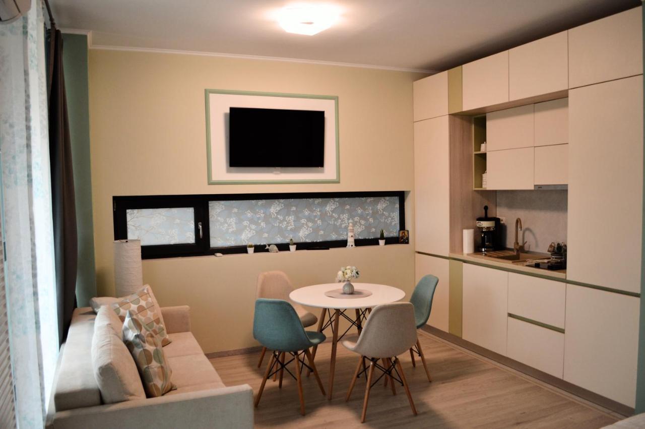 Cc Belle Studio Apartment Năvodari Екстериор снимка